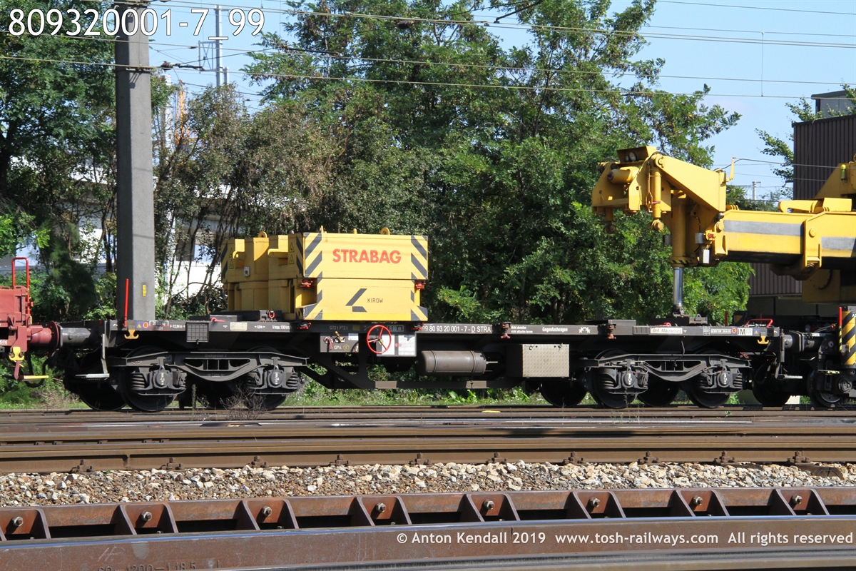 809320001-7_99.JPG